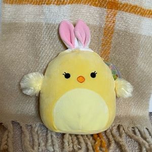 NWT Chip the Chick Squishmallow 8”